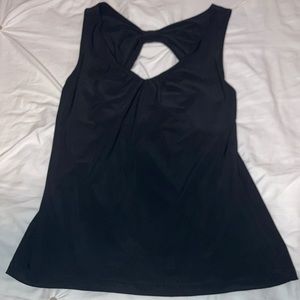 White House black market top